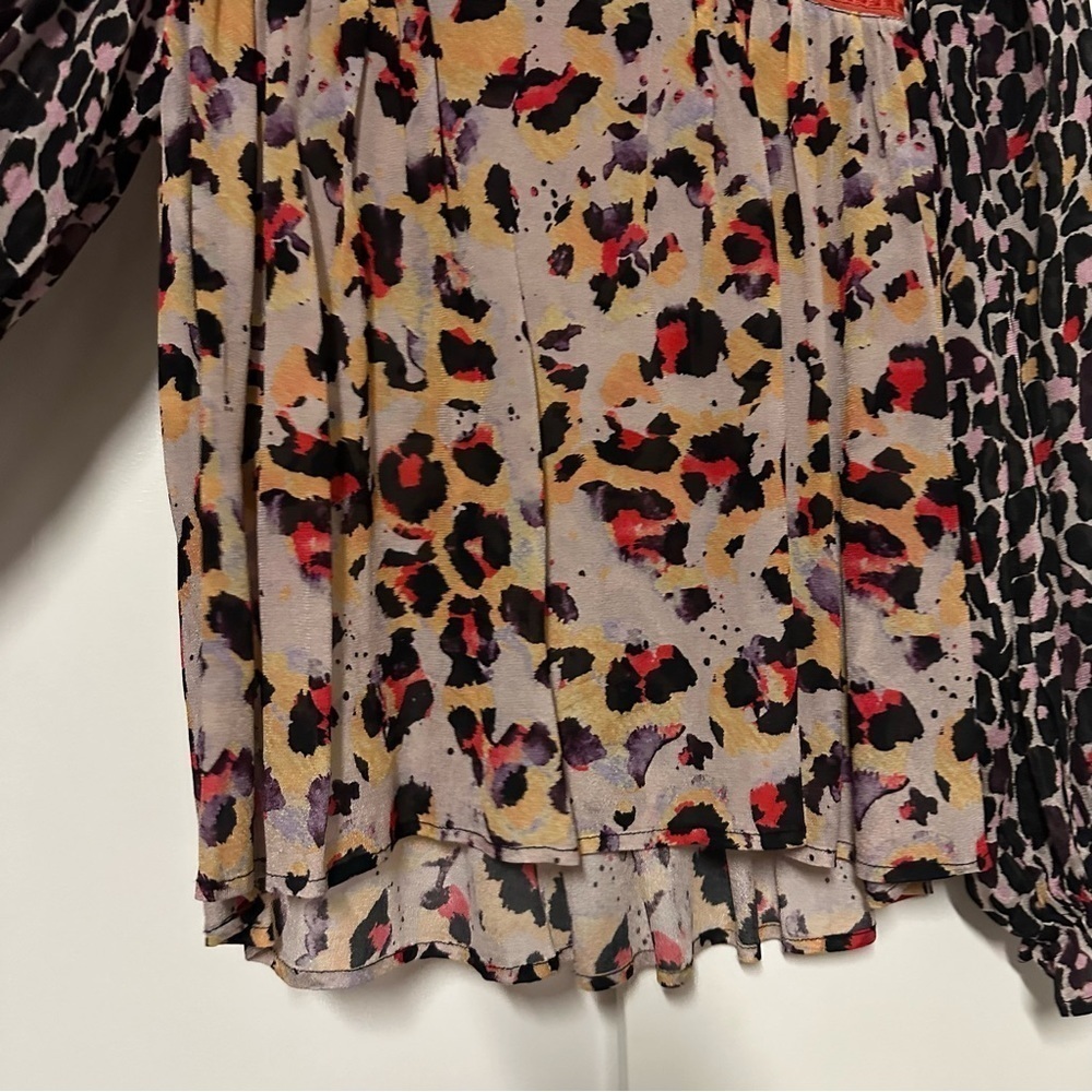 Anthropologie Blank London Joelle Leopard Print Peasant Blouse Size XS - Picture 6 of 8